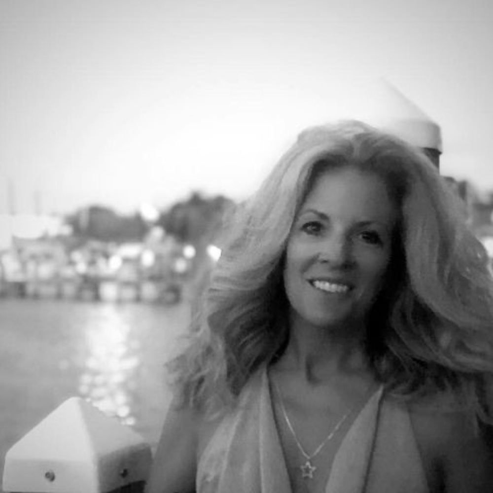 Meet your Posher, Tracey douglass